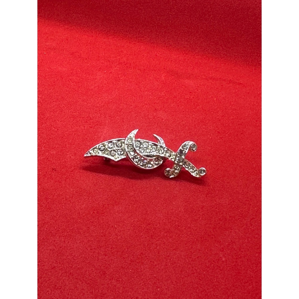 Vintage Silver Tone Rhinestone Scimitar Dagger Sword Brooch Pin Crescent Moon - Picture 1 of 7